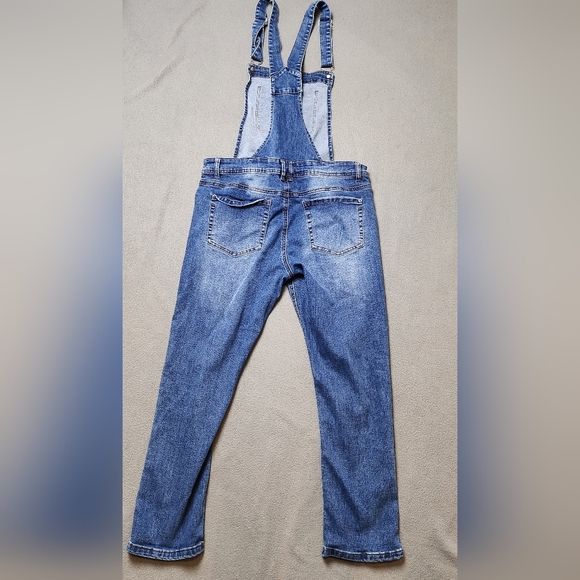 Women's Overalls Distressed Jeans Sz 13 Eighty Two Denim - Picture 2 of 15
